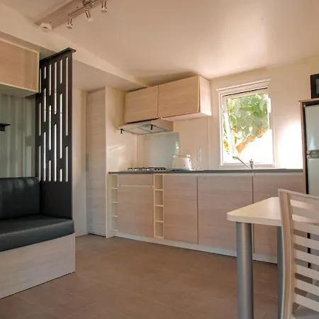 Camping Bungalow Serra De Prades Kemping 4*